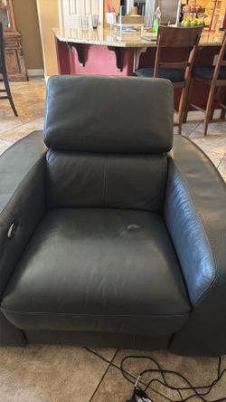 Recliner w usb
