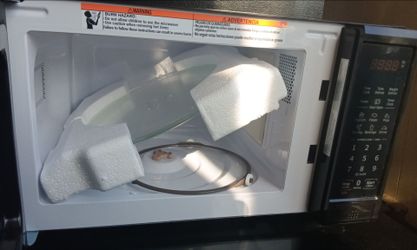 midea black microwave