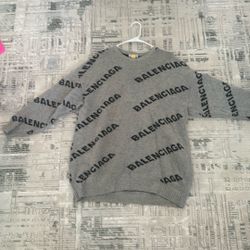 Balenciaga Sweater 