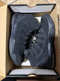 Jordan max aura 7y