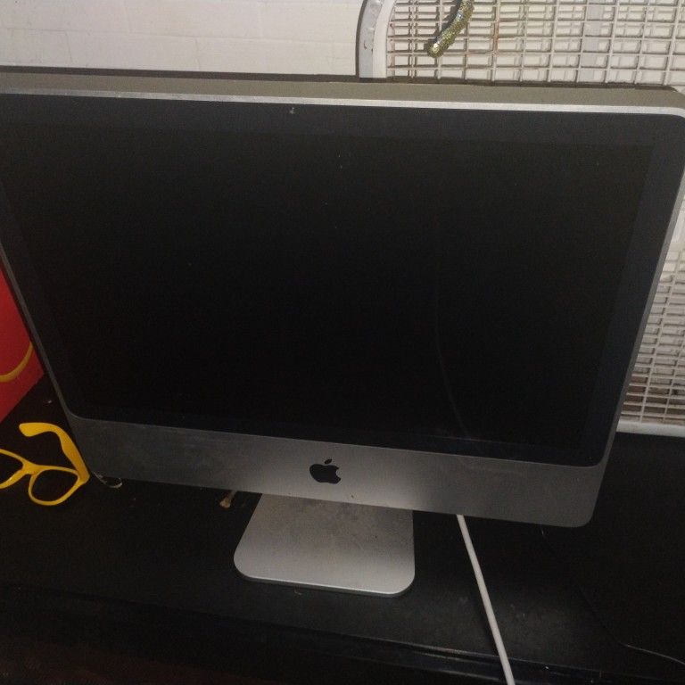 Apple Mac Computer Screen