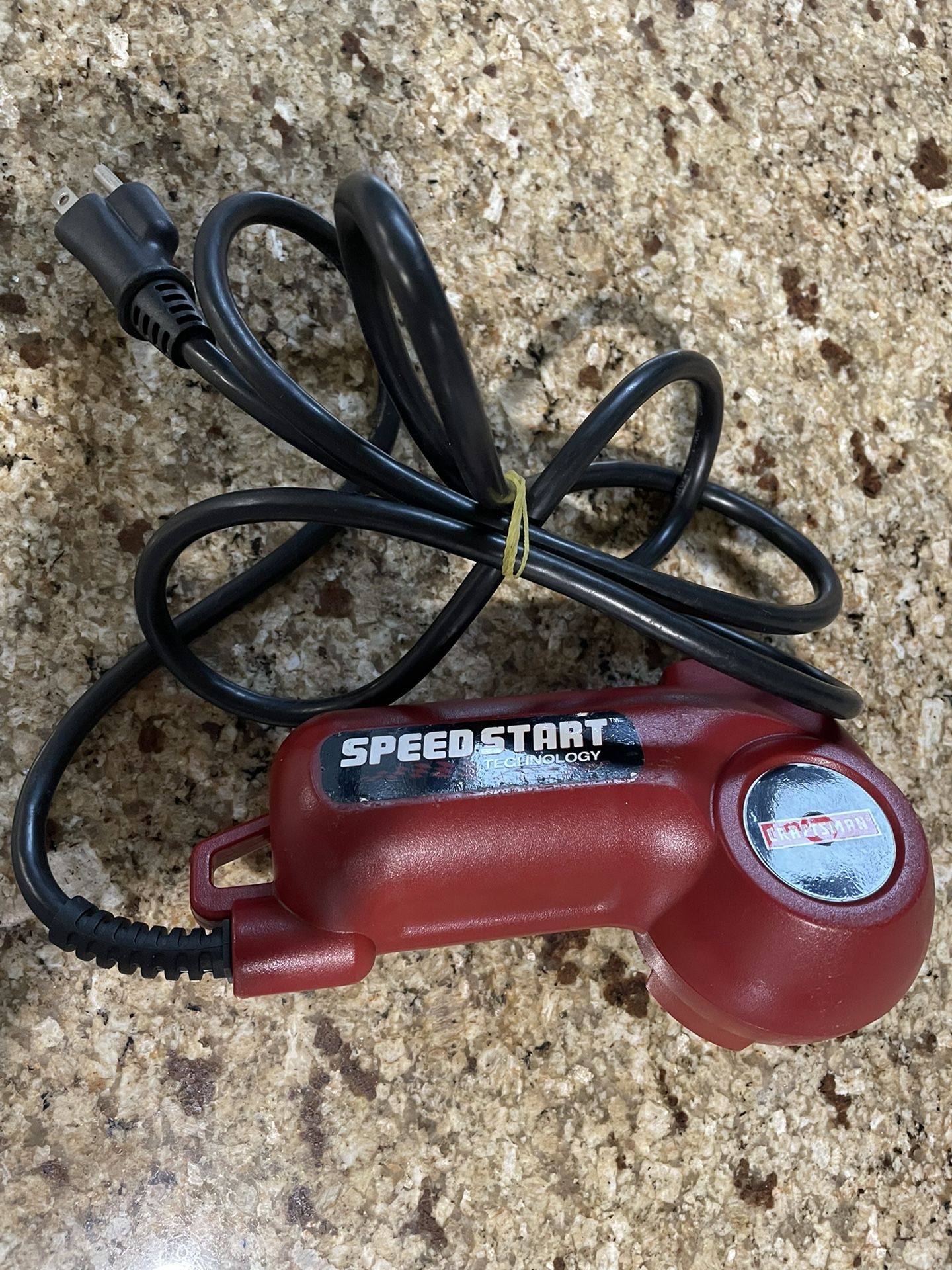 Craftsman Plug-In Power Start Speed Start Technology Plug in electric starting system Push button starting with molded fitting Fitted bit ex