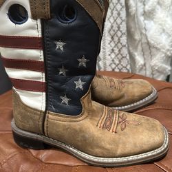 Kids sz 1 Cody James boots