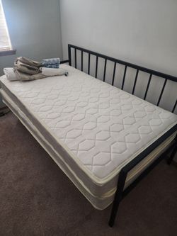 Day bed