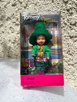1999  The Wizard of Oz Tommy as Mayor  Munchkin Doll