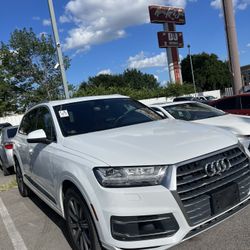 2019 Audi Q7 Premium Plus 55