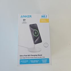 Anker MagGo Qi2 15W MagSafe Charging Stand – Ultra-Fast Wireless – New in Box