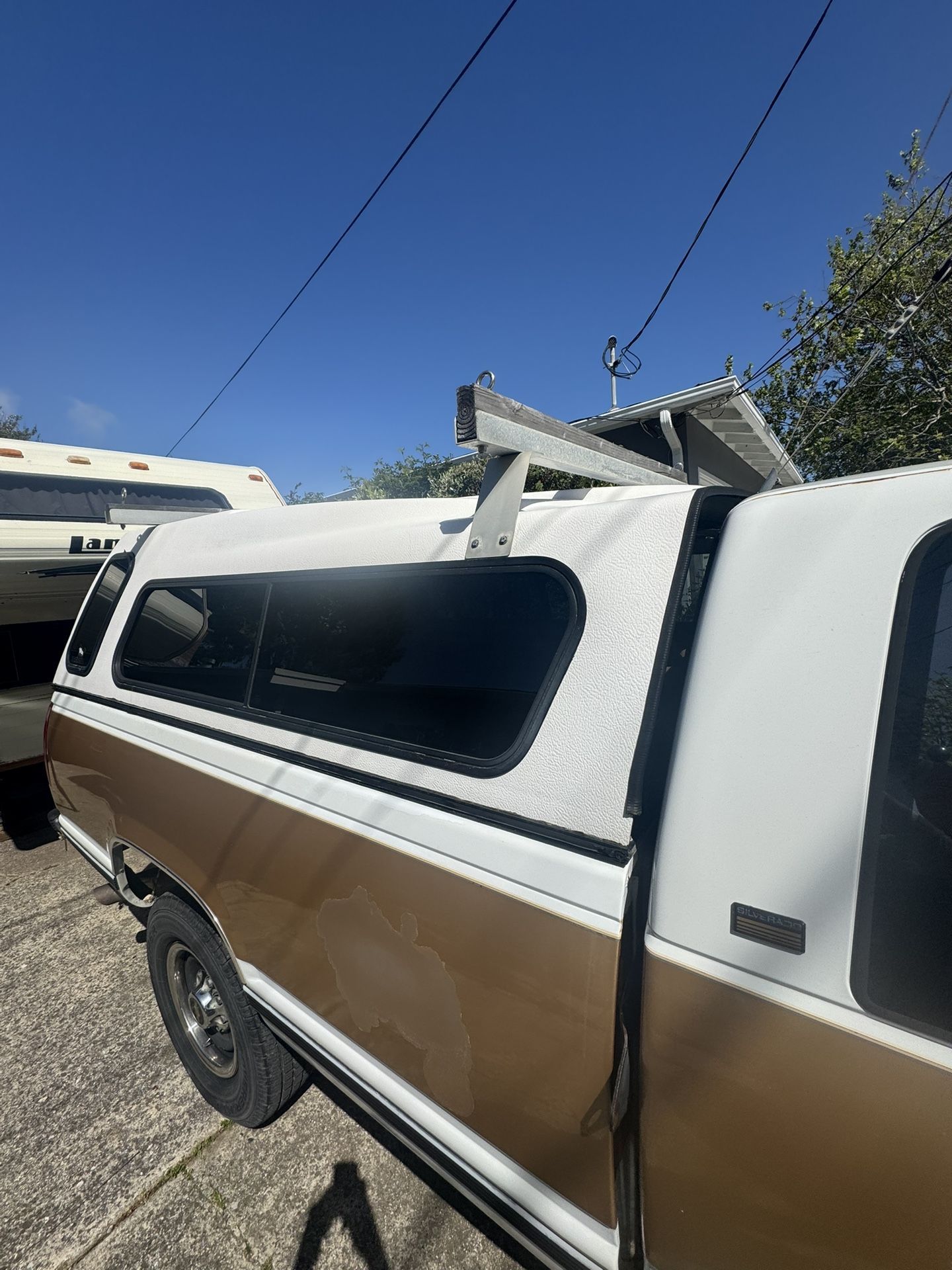 Camper Shell 8 Foot Bed