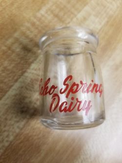 Vintage Echo Spring Dairy Restaurant Mini Creamer Bottle
