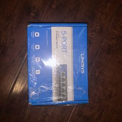 LINKSYS 5port GIGABIT ETHERNET SWITCH