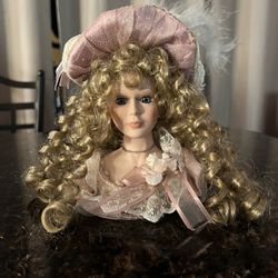 Porcelain Bodiless Doll 