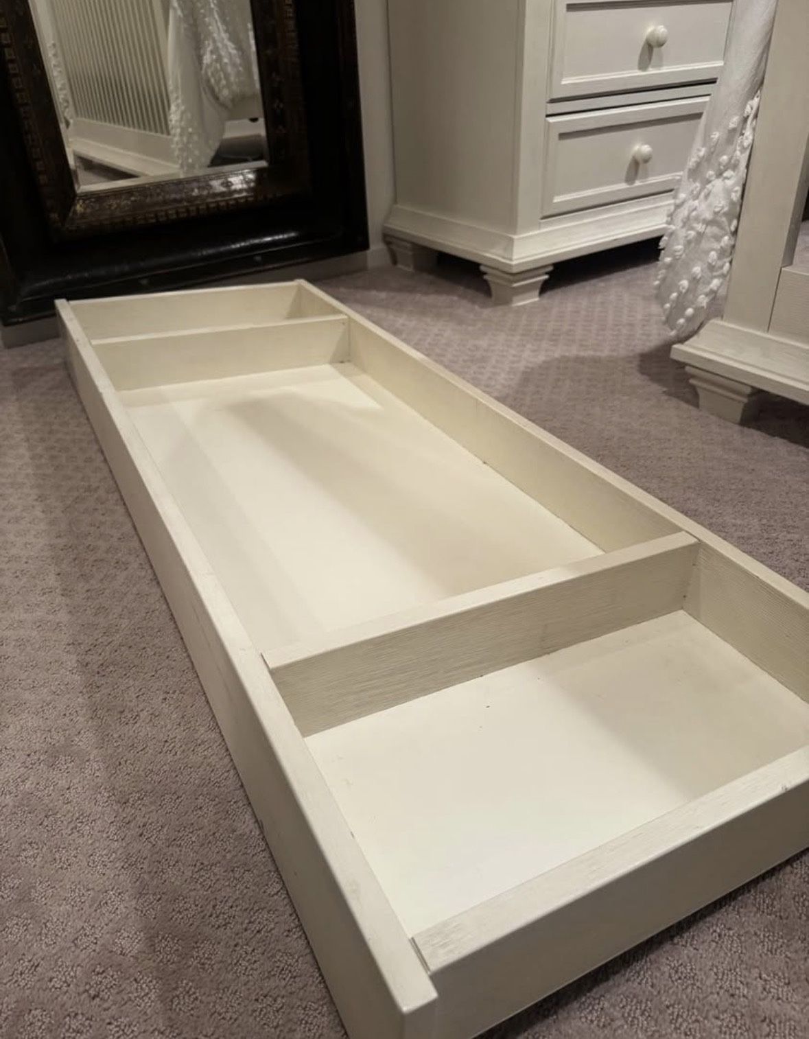 Cottage Cove Changing Topper - Vintage White