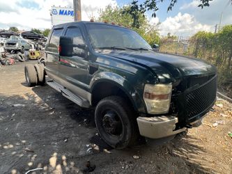08-10 F350 King Ranch Diesel For Parts 