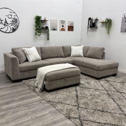 Thomasville Sectional Couch - Free Delivery 🚚 