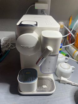 Nespresso Lattissima One Coffee Machine White