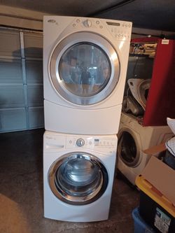 Whirlpool Duet Stackable Washer And Gas Dryer 