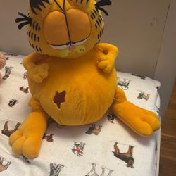 Garfield Plushie Collectible 