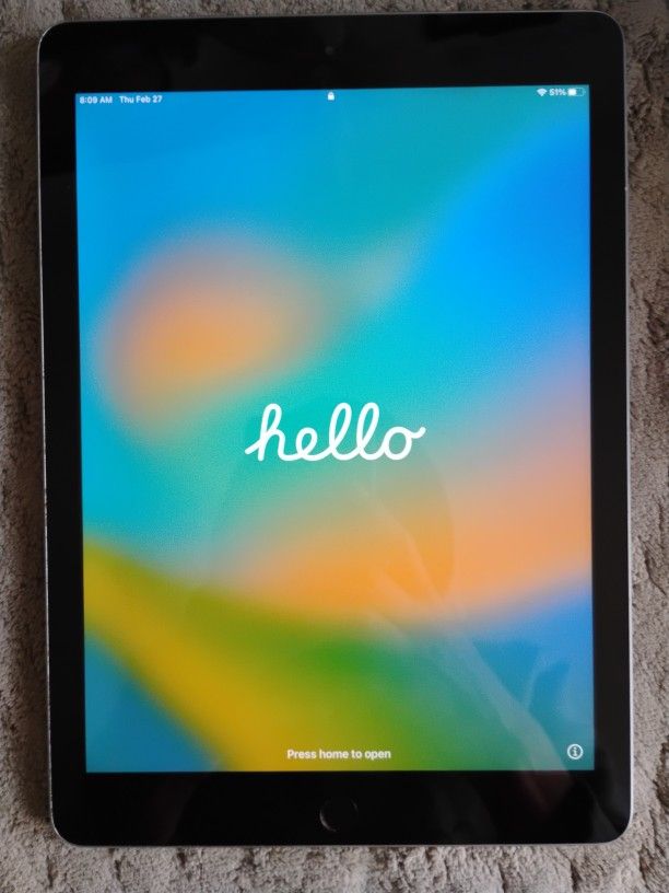 5th Gen iPad GREAT CONDITION