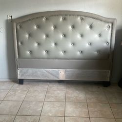Queen head and foot board Grey