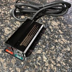 MONSTER POWER HTFS500 Video Power Center Surge Protector