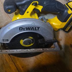 DeWalt 20vmax Hand Saw