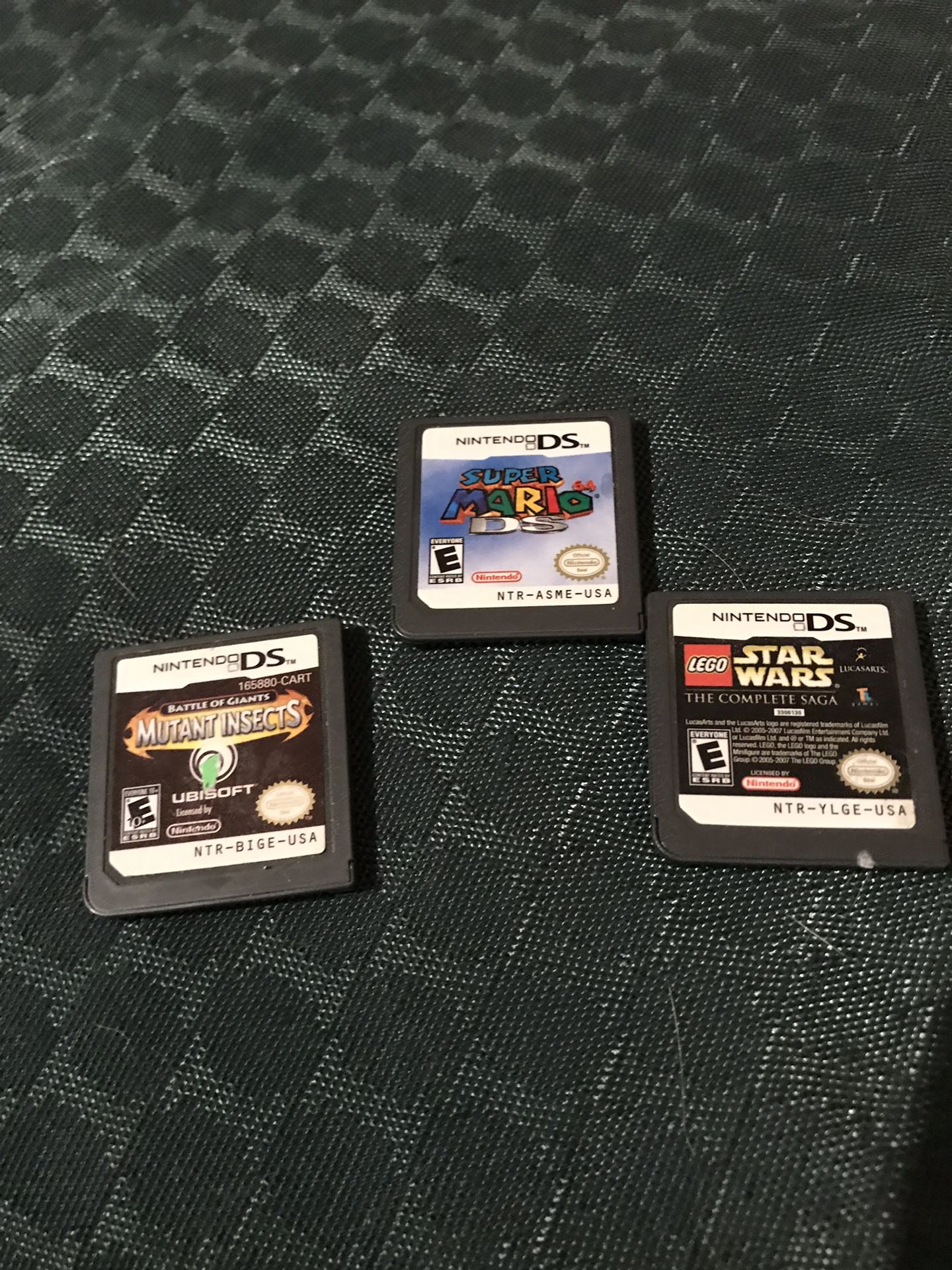 3 Nintendo ds games Mario, lego Star Wars and battle of giants
