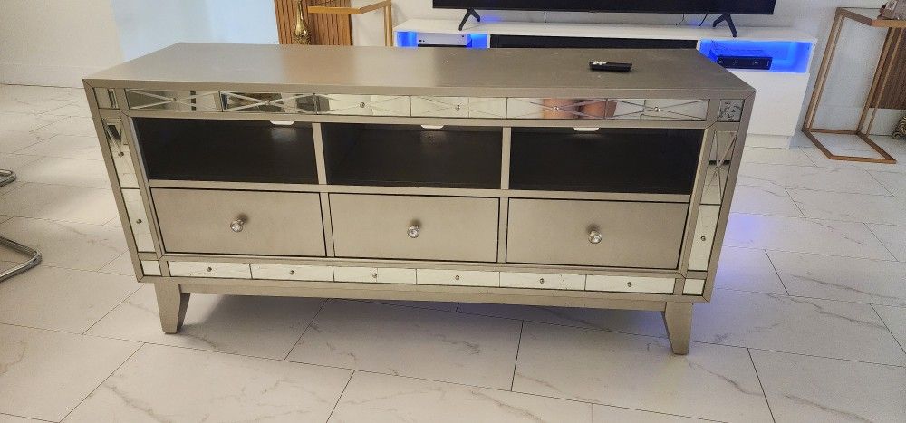Tv Stand Silver With Glass