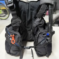 SeaQuest By aqualung Diva QD Scuba BC Size Small