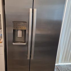 GE Fridge