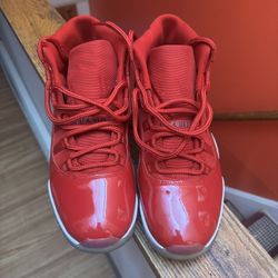 Jordan 11s