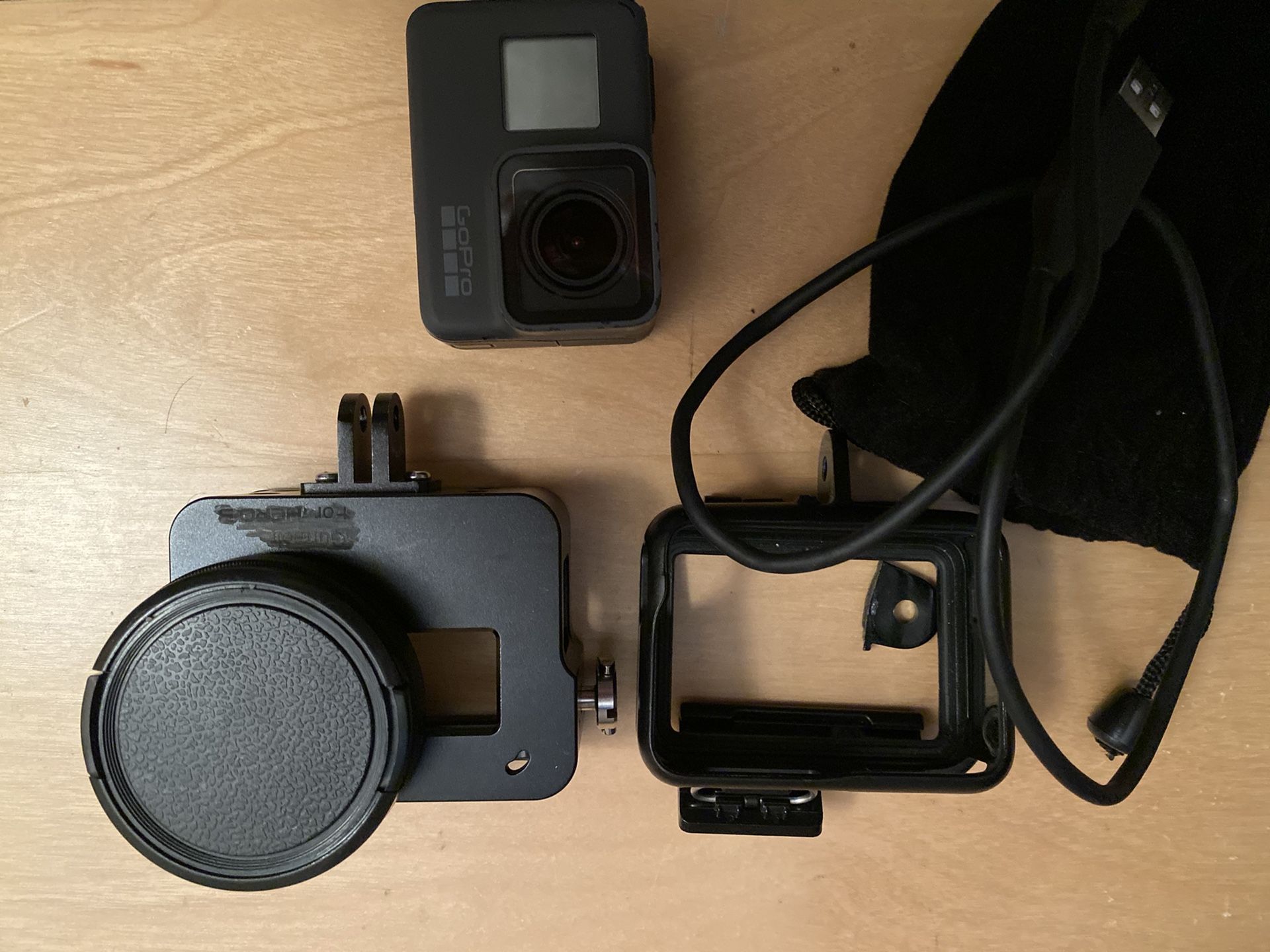 Go pro hero 5 + metal case