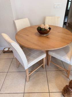 Round Wooden Dining Table with 4 Chairs