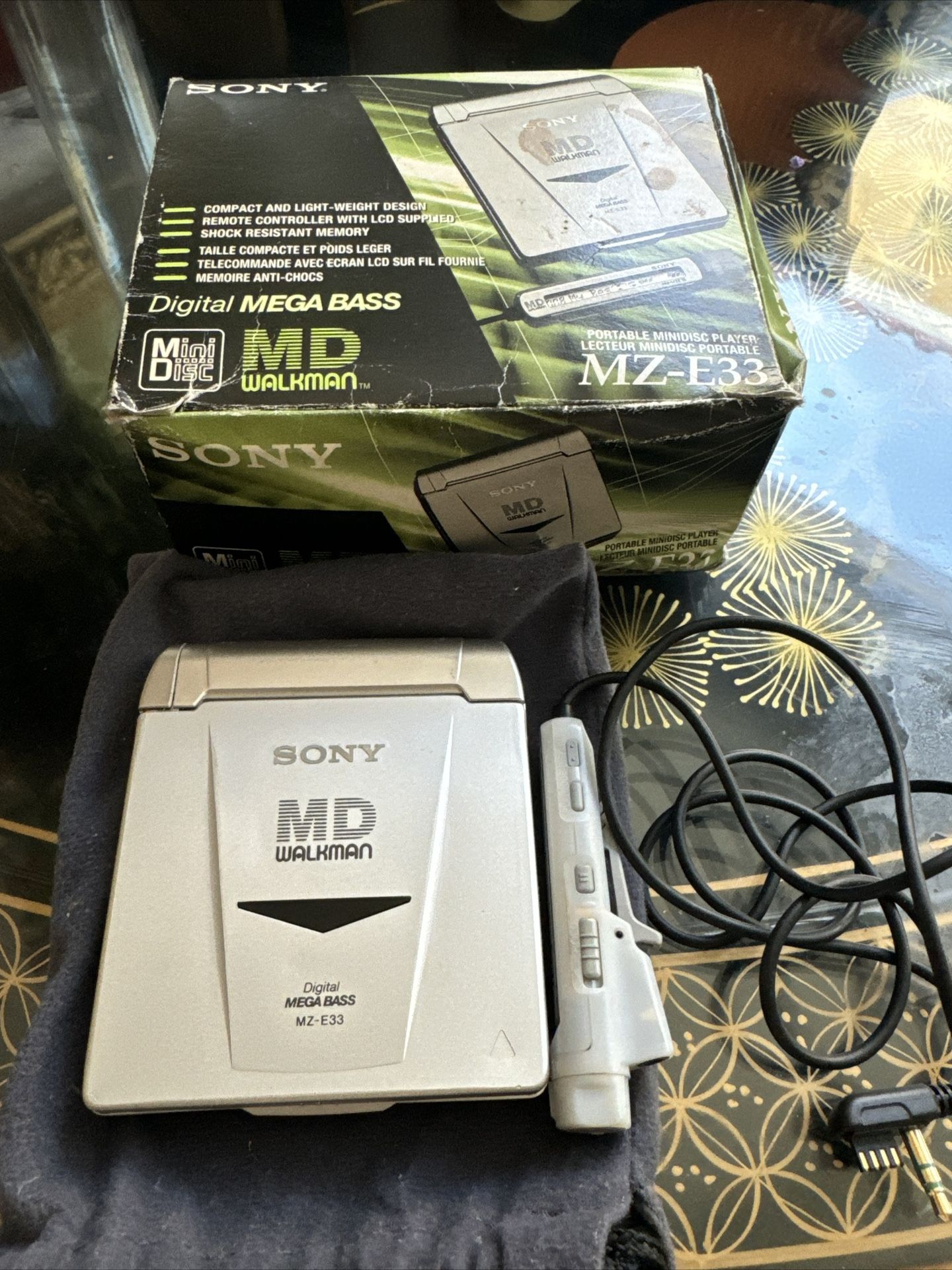 Sony Minidisc Md Walkman Mx-e33 With Remote And Box for Sale in