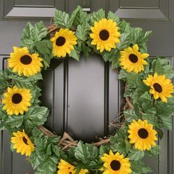 Sunflower Wreath 18 Inches