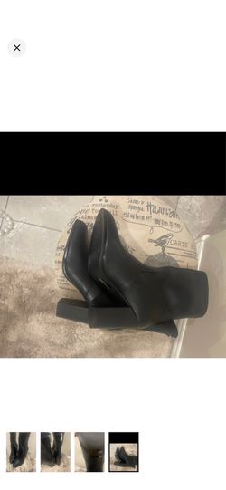 Women’s boots size 10, new