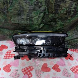 2021-24 Jeep Grand Cherokee Right Headlight Computer 