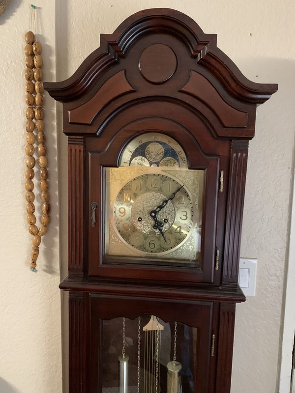 Grandfather clock wind up for Sale in Anaheim, CA OfferUp