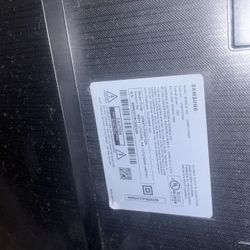 Samsung 65” Smart Tv