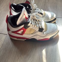 Jordan 4s Size 8