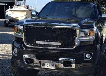2011-2014 GMC Sierra 2500/3500 Custom Grille with LED Light Bar