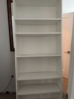 Ike Billie book case