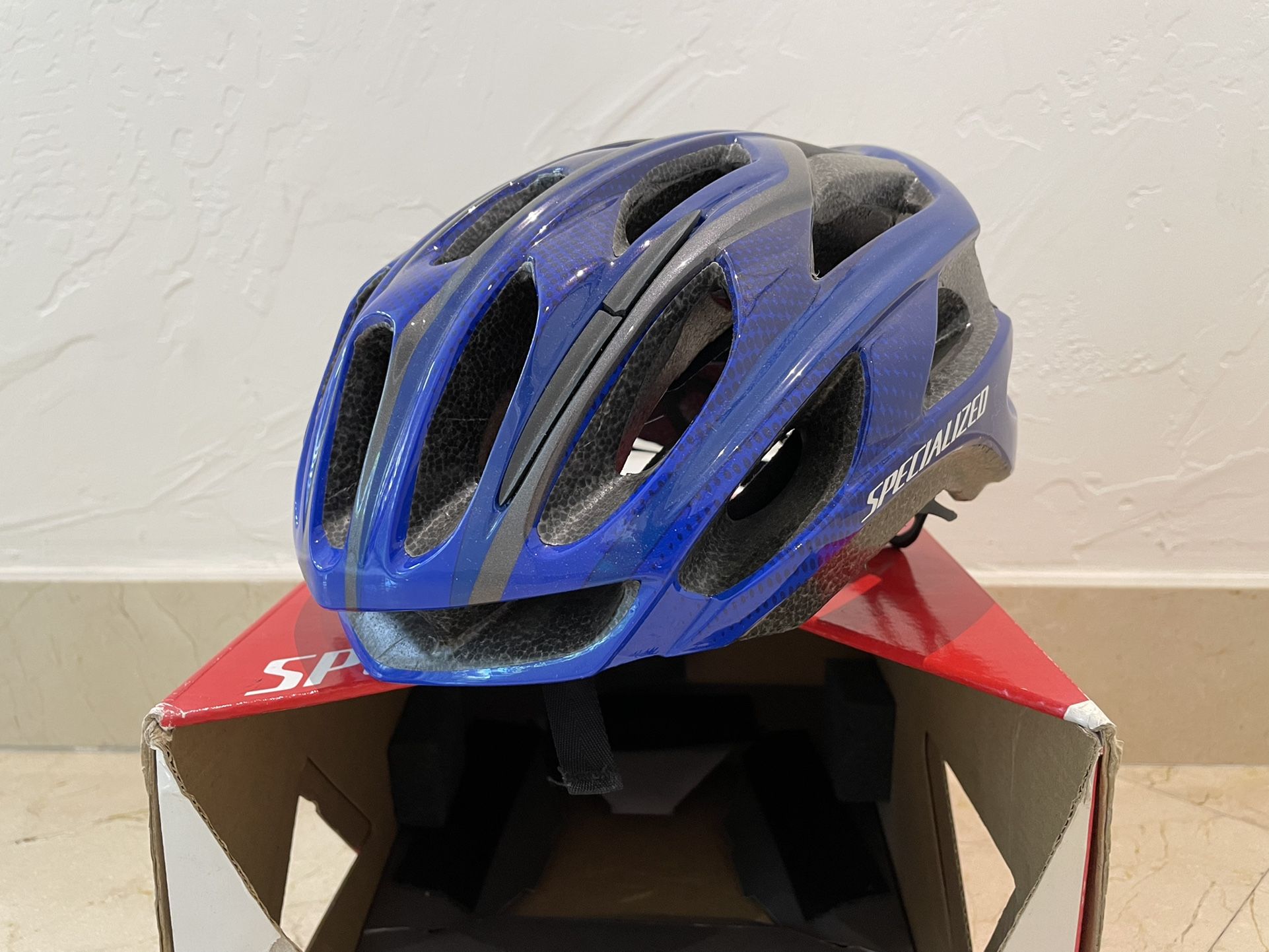 NEW SPECIALIZED PROPERO 2 ROAD CYCLING HELMET NEW IN THE BOX COLOR BLUE SIZE SMALL 51-57 cm