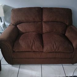Brown 3 Piece Sofa 