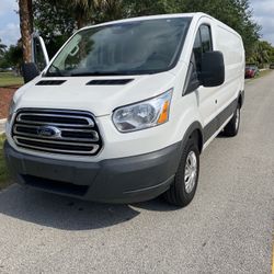 2018 Ford Transit Cargo