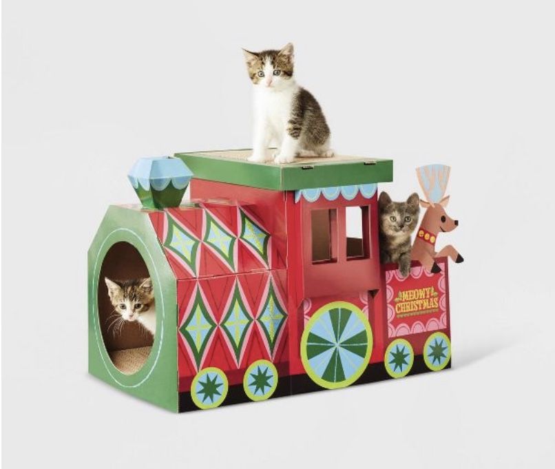 Wondershop Toy Kingdom Holiday Train Cat Scratcher House #1275