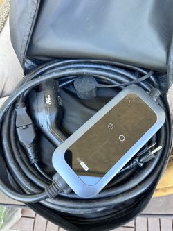 VIVOHOME Portable EV Charger with Carry Bag