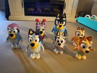 Bluey Character Figure Set – 7 Pieces