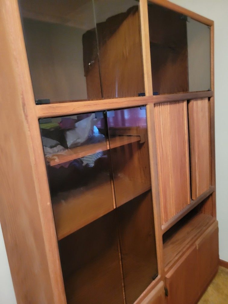 ***VINTAGE "ENTERTAINMENT" CENTER***
