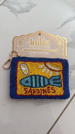 BNWT Beaded Sardine Pouch with Clip