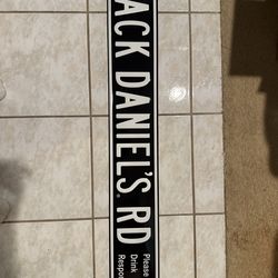 Jack Daniels Rd metallic sign